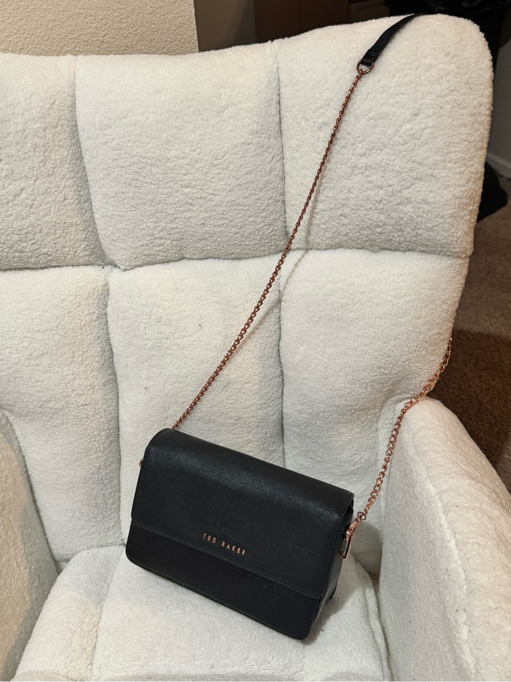 Ted Baker Black Crossbody with Rose Gold Chain Strap - Picture 11 of 11
